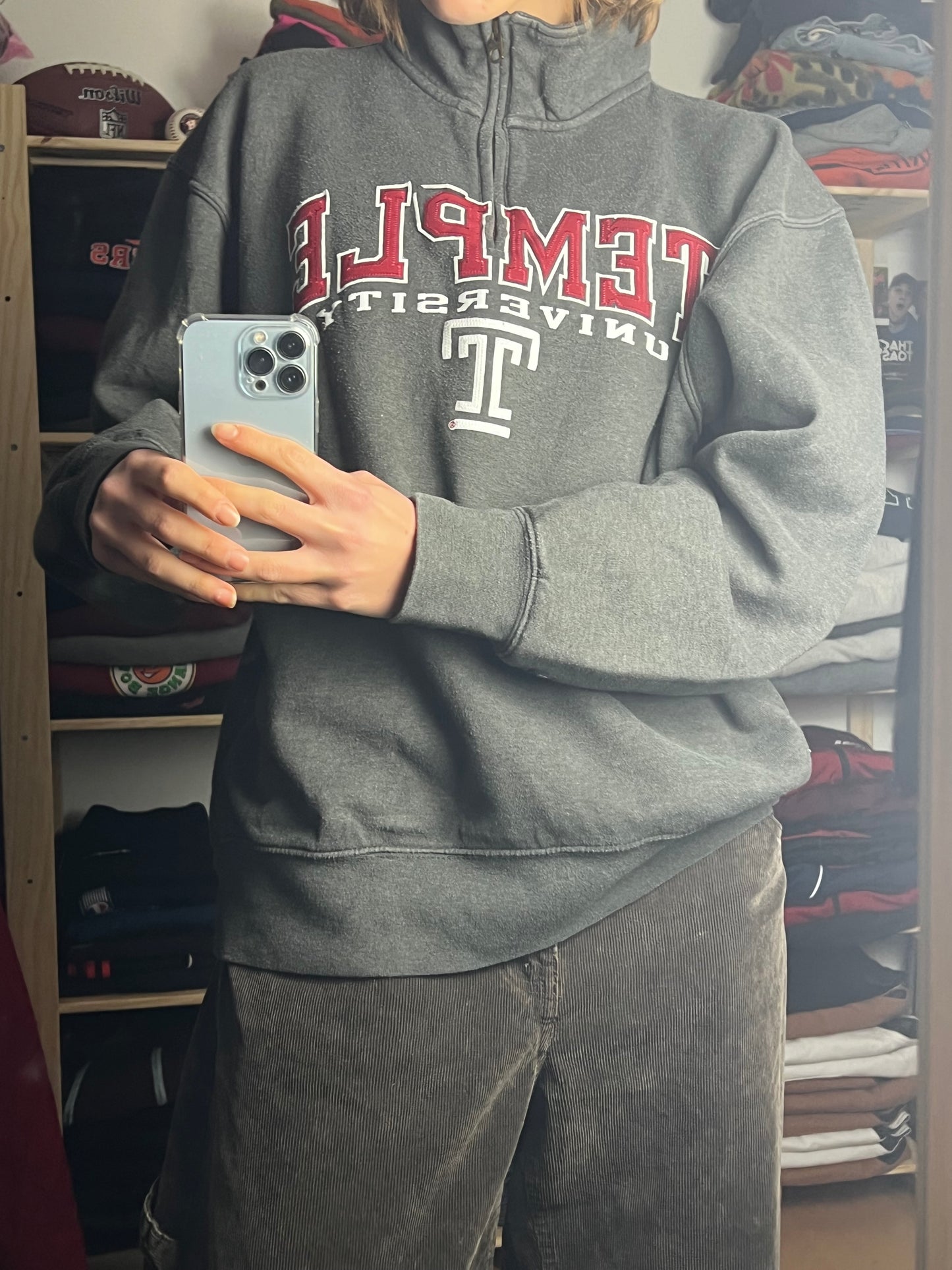 (L) Pull universitaire américain