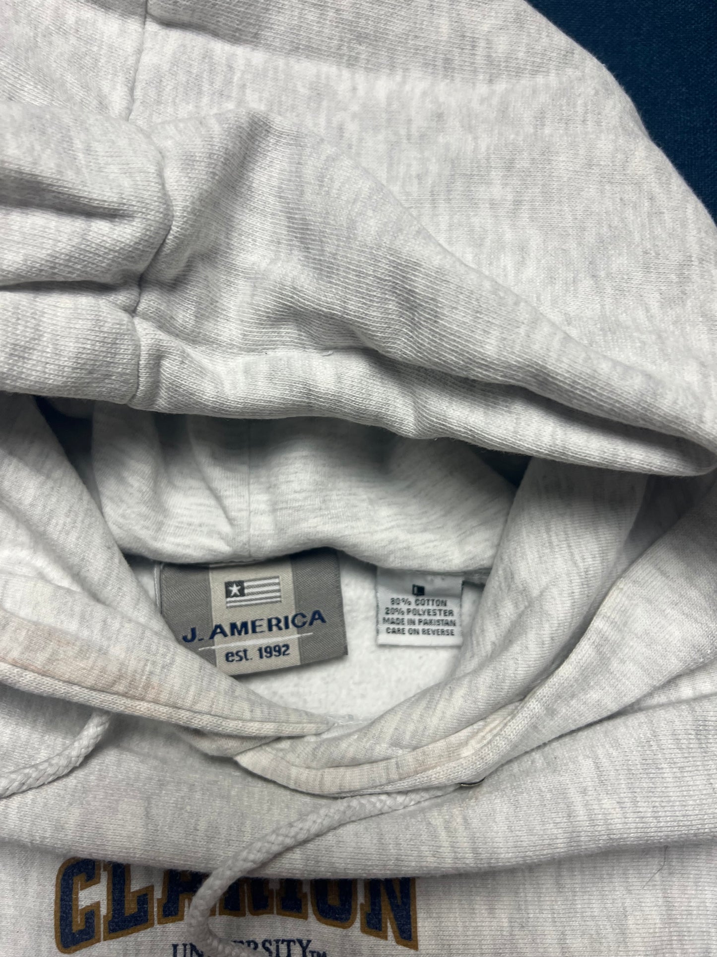 (L) Pull universitaire américain