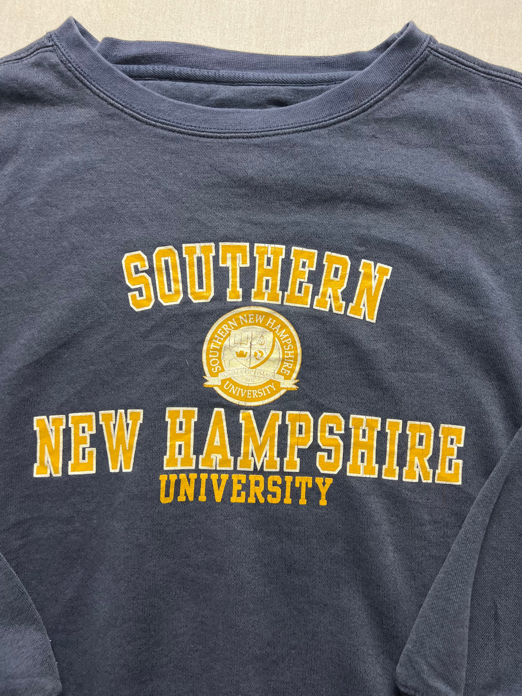 (M) Hoodie crewneck Jansport - Southern New Hampshire university