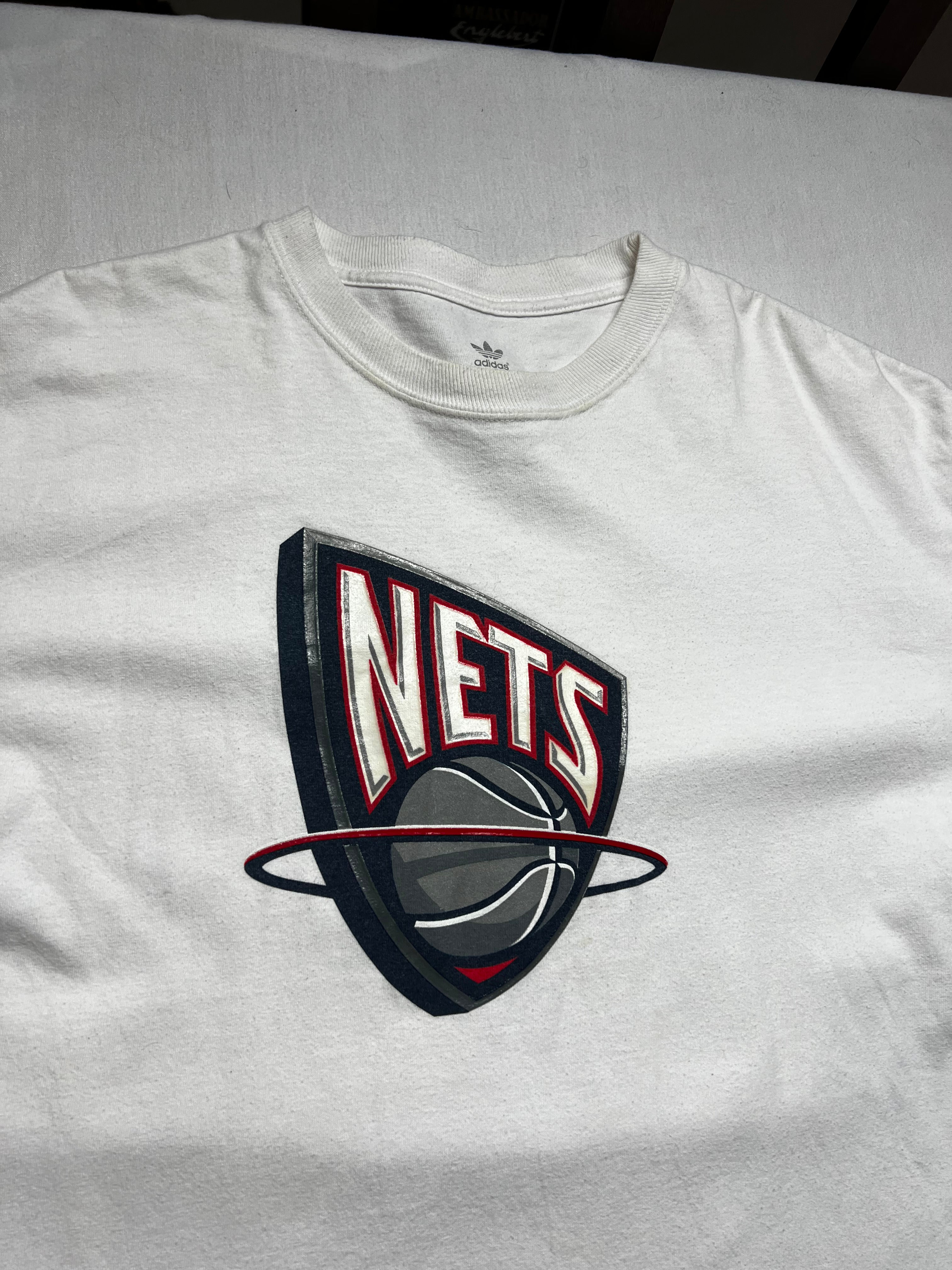 (XL) T-shirt Adidas New Jersey Nets blanc
