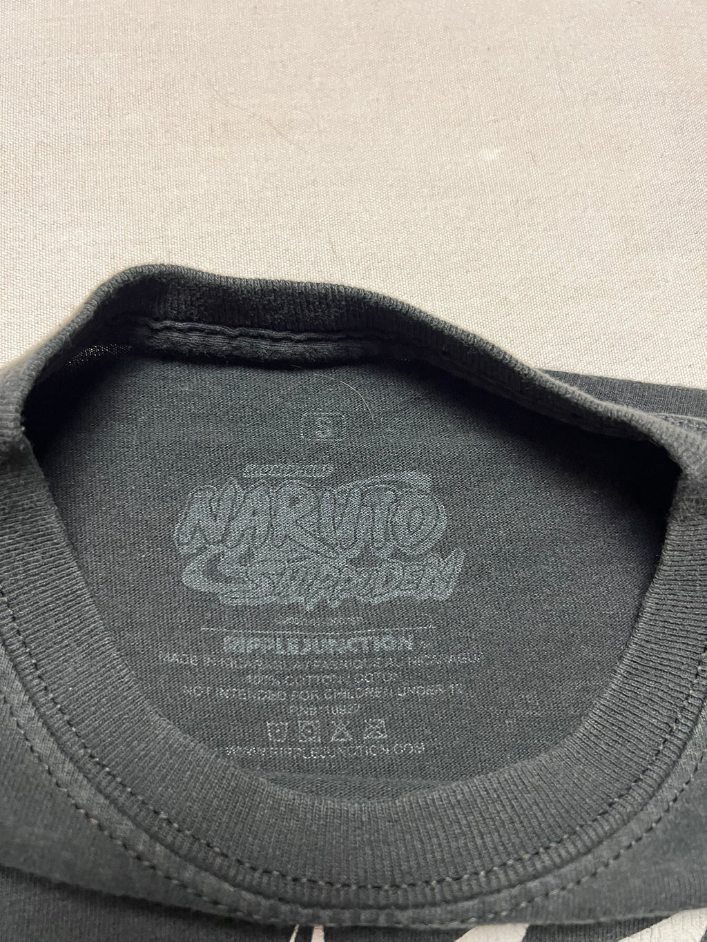 (M) T-shirt Naruto Shippuden Kakashi Noir