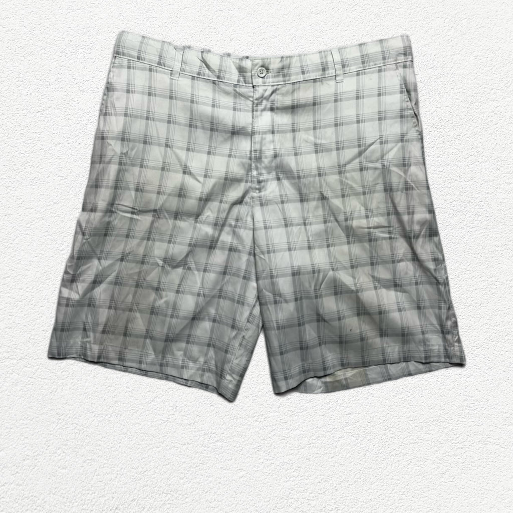 (XL) Short Cargo Russell Carreaux Blanc/Gris