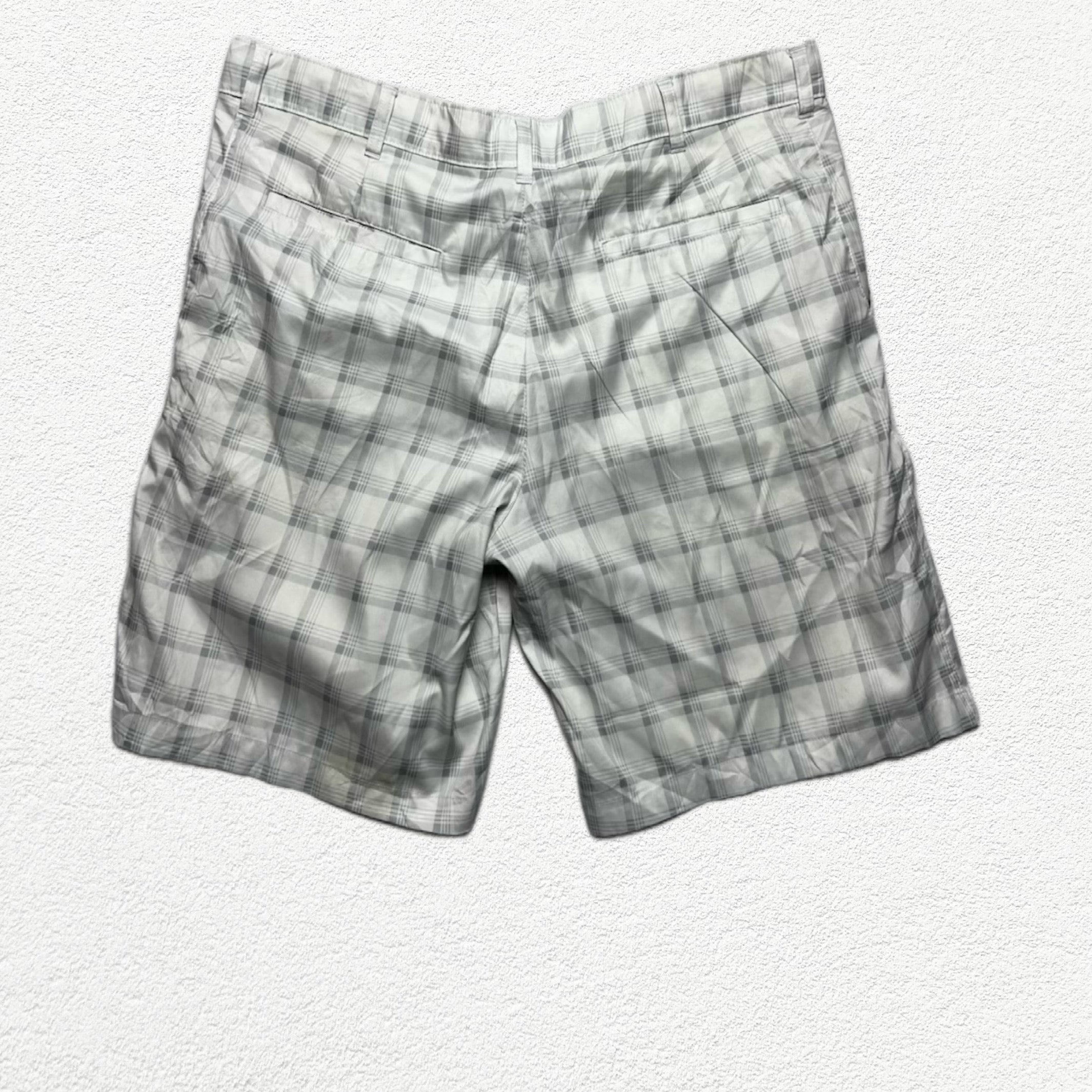 (XL) Short Cargo Russell Carreaux Blanc/Gris
