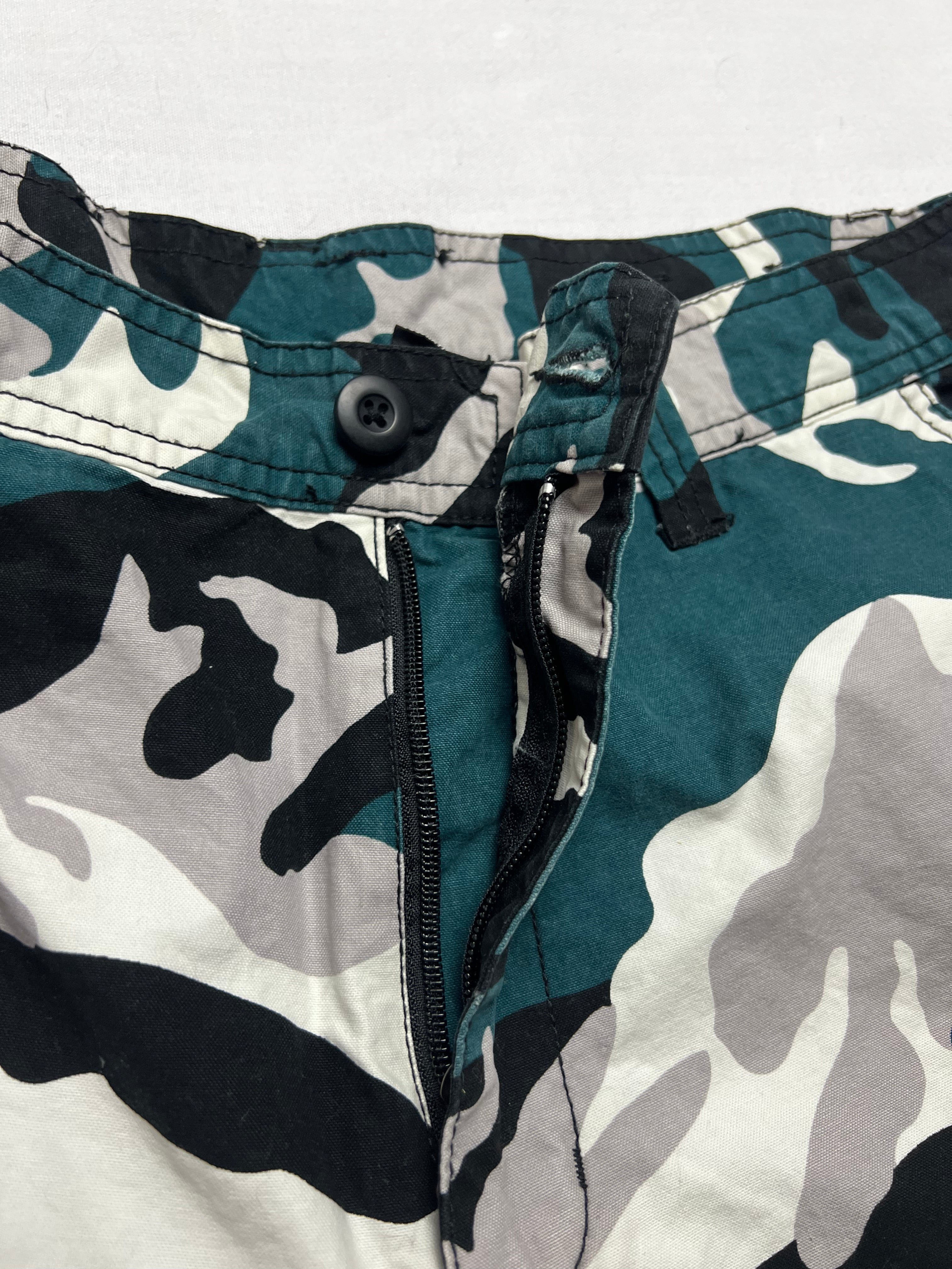 (XL) Short Cargo NFL Team Apparel Camouflage