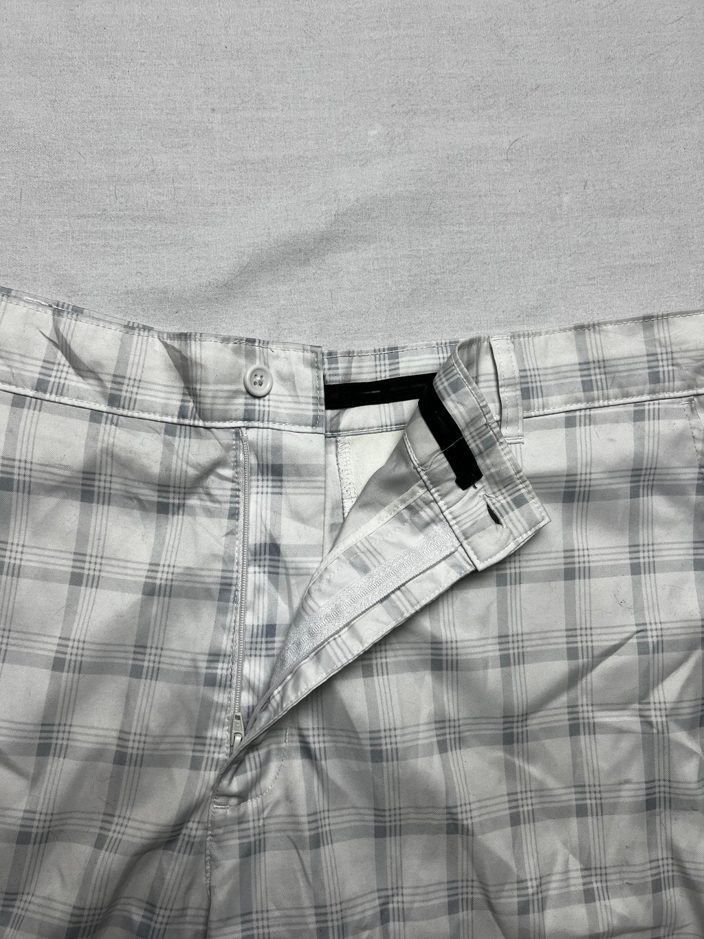 (XL) Short Cargo Russell Carreaux Blanc/Gris